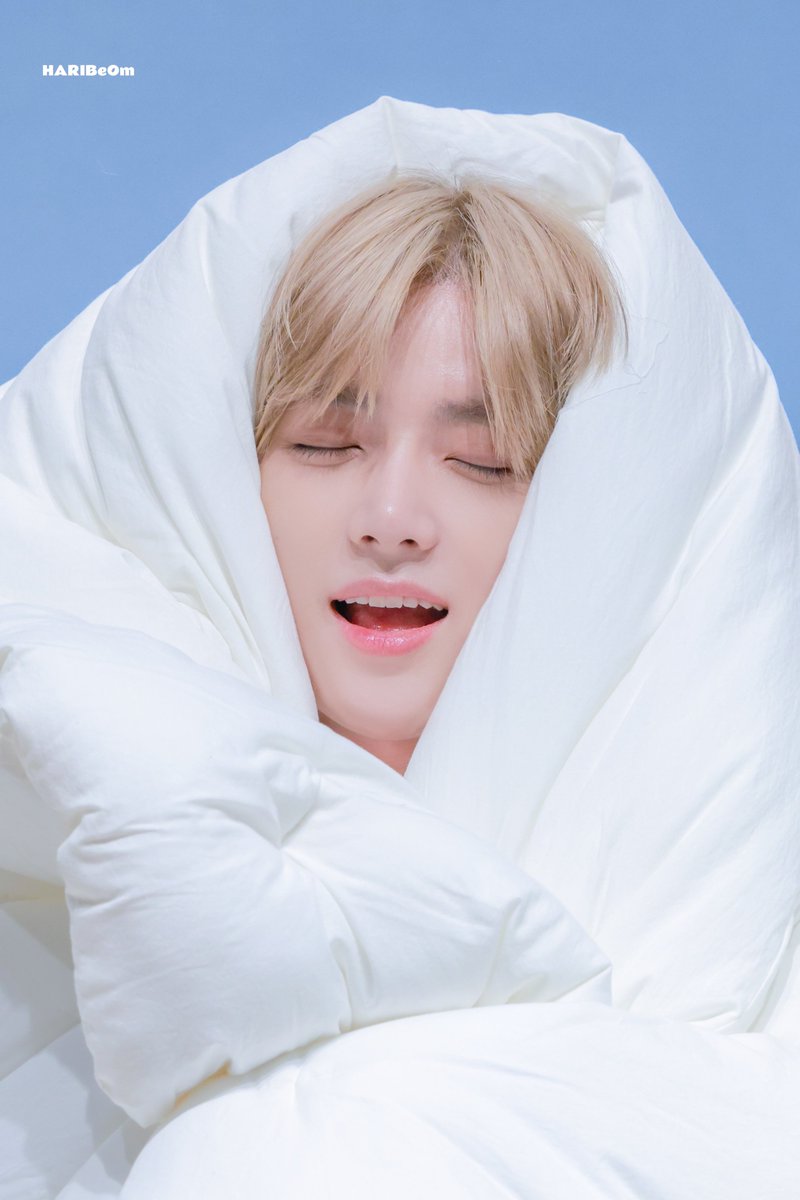 εïз 241114 εïз  뮤직아트
☁️☁️☁️

#투모로우바이투게더 
#범규  #BEOMGYU #TXT_범규
#TXT #TOMORROW_X_TOGETHER #ボムギュ