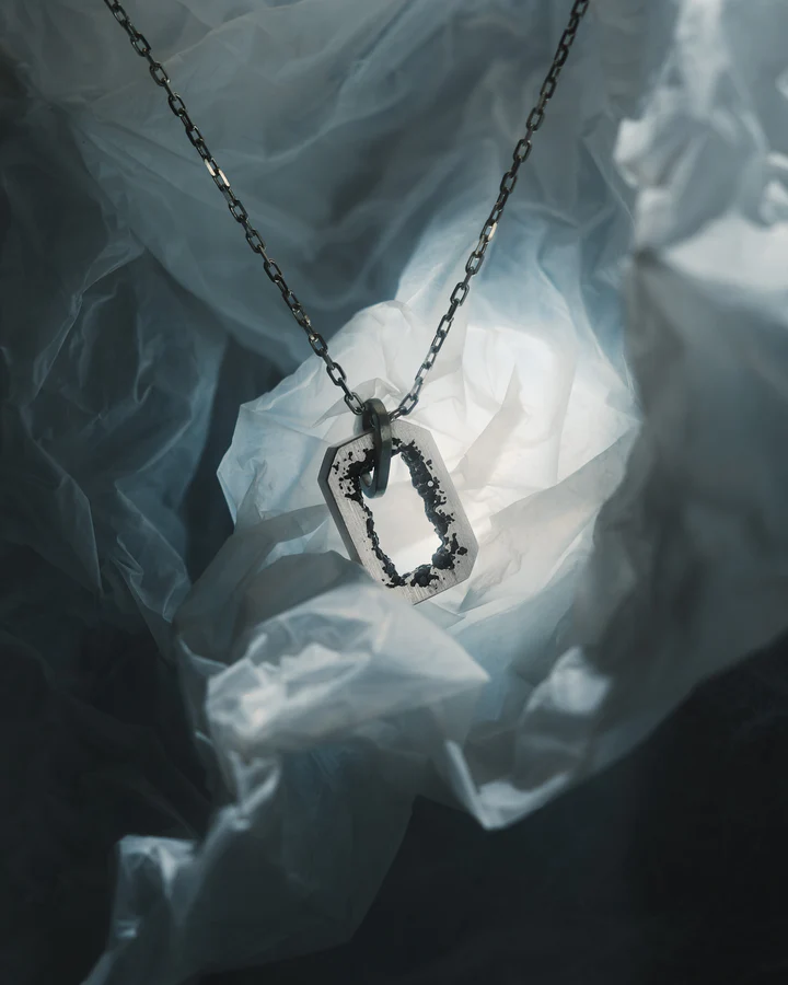 gonearchiv's tweet image. Portal-like pendant decayed on the inside with embedded multiple genuine black diamonds.
Hand carved and finished using artisan techniques. Oxidized for texture enhancement.