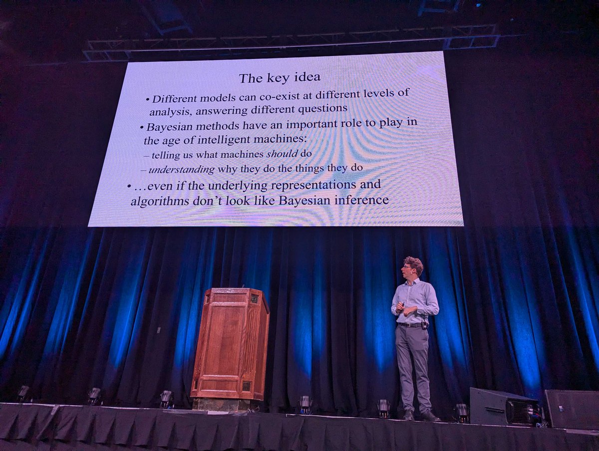 emnlpmeeting's tweet photo. 🚨The last of our #EMNLP2024 keynotes is starting now!

@cocosci_lab's Tom Griffiths will be giving an exciting talk on **Bayes in the age of intelligent machines** https://t.co/xKfslrnn1g