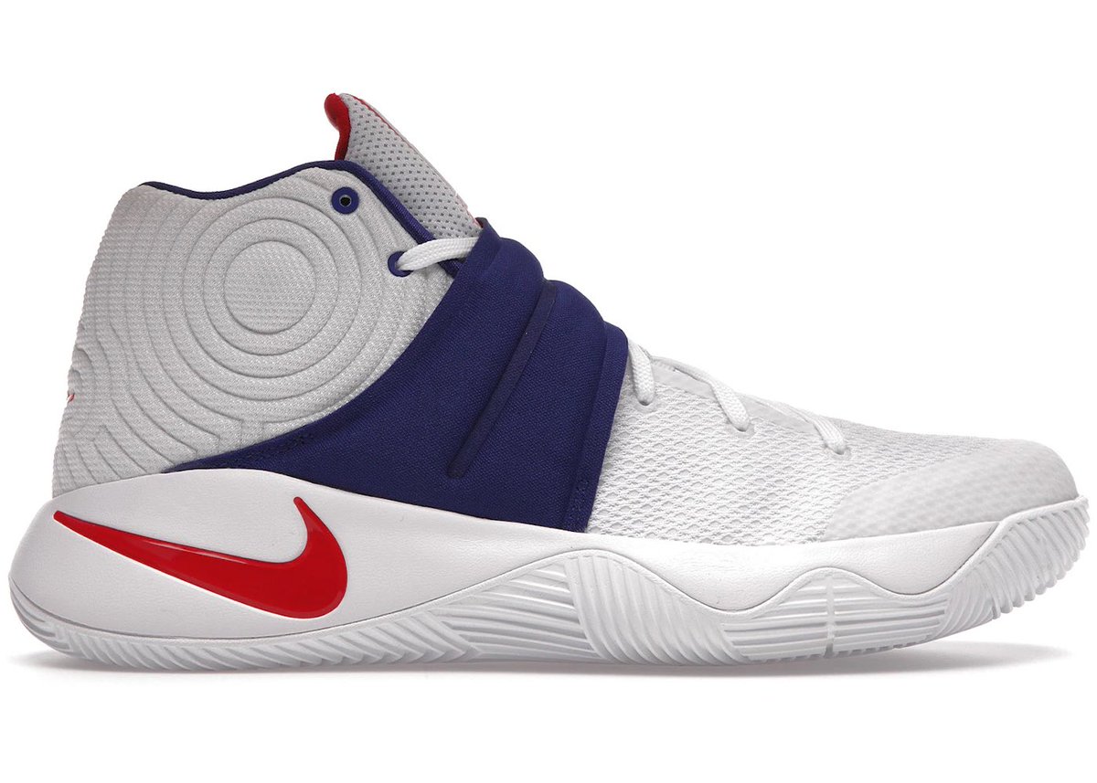 sethmorton57's tweet photo. @JimmyW806 Stepped to picture day 2016 in these USA Kyrie 2) https://t.co/32biWuz5Zq