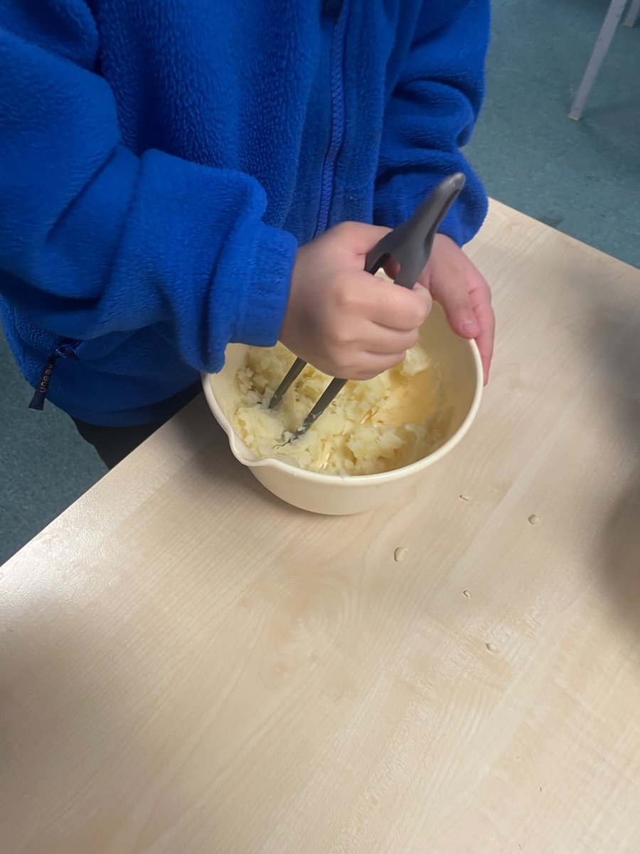 Foxfield - Year 3 tweet media