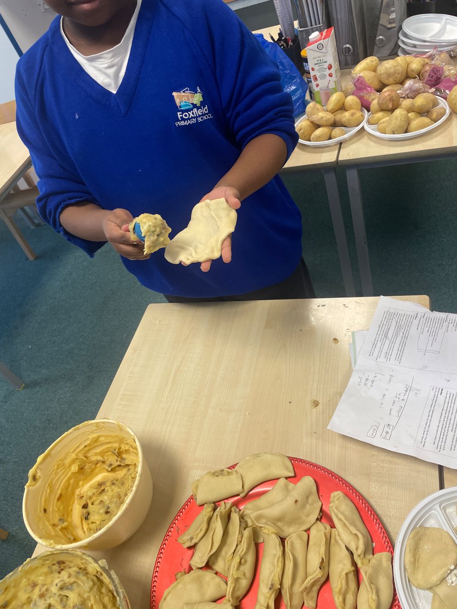 Foxfield - Year 3 tweet media