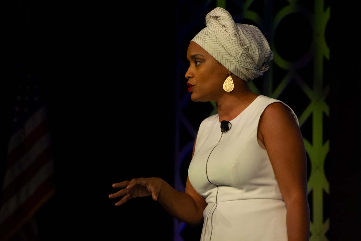 ESOPAssociation's tweet photo. The @ESOPAssociation's #EO24 is underway! Thanks @cryswashington for wowing the crowd during our conference open! Who's ready for today's Main Stage guest, @damonwest7? See you at 8am for Day Two! https://t.co/kSuX8SeTDO