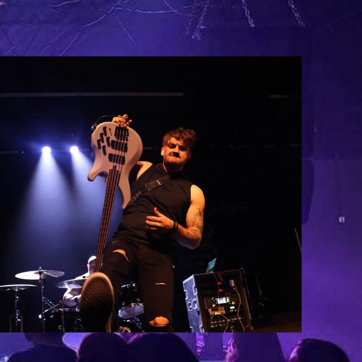 What bands do we need to tour with in 2025?! 🤔

#rock #metal #alternative #metalcore #tour #festival