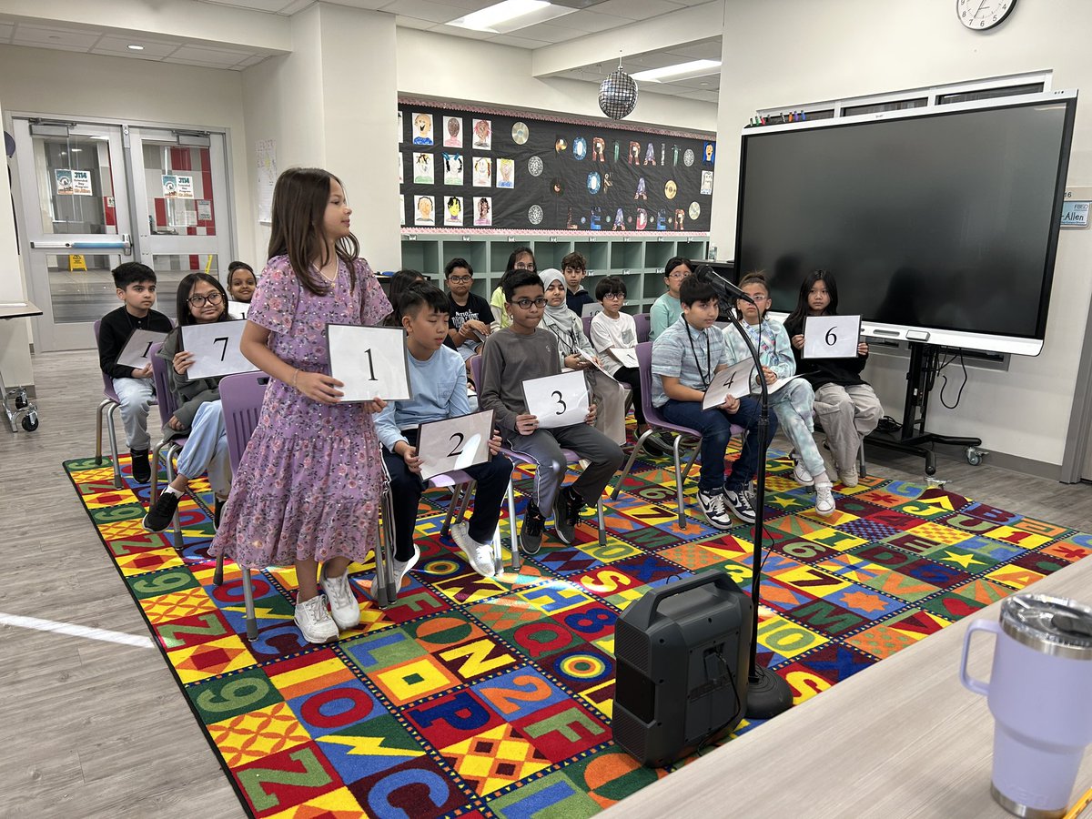 MathCounts123's tweet photo. The @BPE_Broncos spelling bee is about to begin! So proud of these 3rd-5th graders! https://t.co/mCOM3u4341