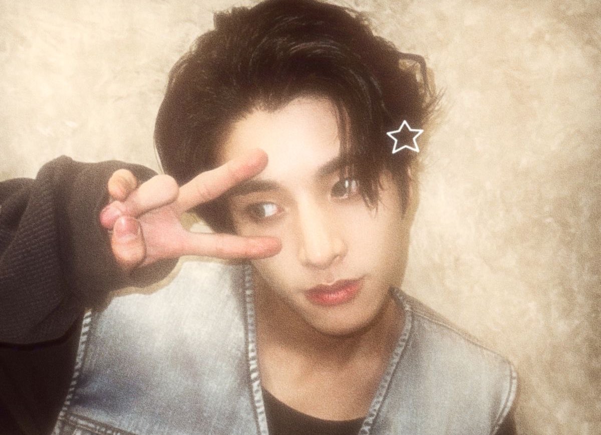 nksunbaem's tweet photo. :¨·.·¨:         
 `·.  HAPPY ☆.ᐟ༝༚ - #JAKE - DAY  ෆ˙
 
JAKE CHARMS AT TWENTY-TWO
#NovemberGlowsMaJAKEcally 
#재윤이의_스물둘은_애브리데이햄복 #JAKE #제이크 @ENHYPEN_members @ENHYPEN https://t.co/VWKRqrQ9vt