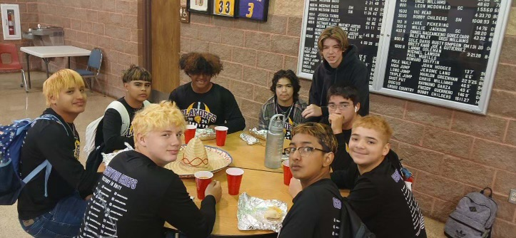 CrosbytonCISD's tweet image. Our Chieftains would like to thank the First Baptist for providing breakfast this morning for our football team! Go Chiefs! #chieftainnation