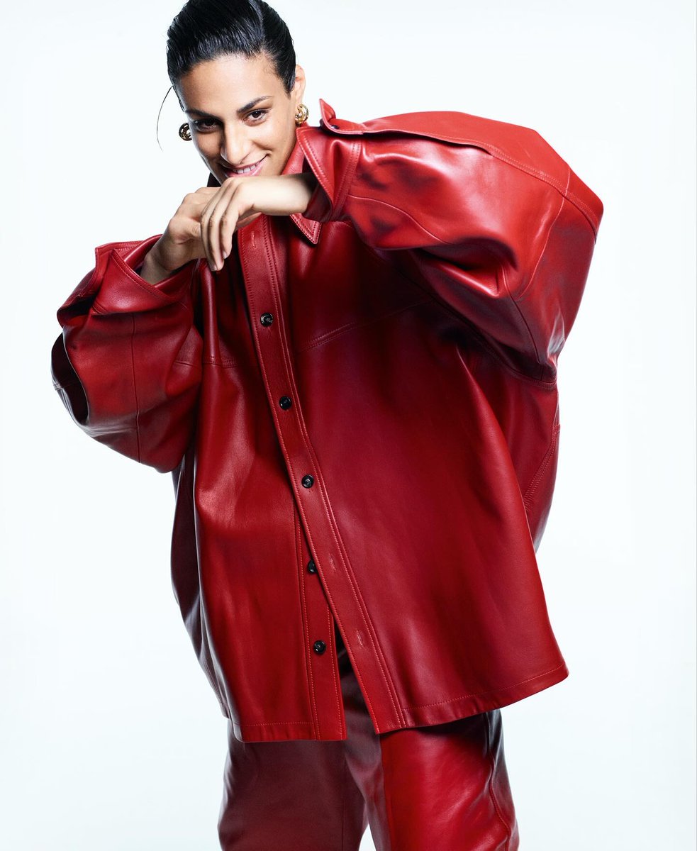 Globigram's tweet photo. Algerian boxer Imane Khelif graces the cover of M Le Magazine du Monde. https://t.co/JyIGFvidgx