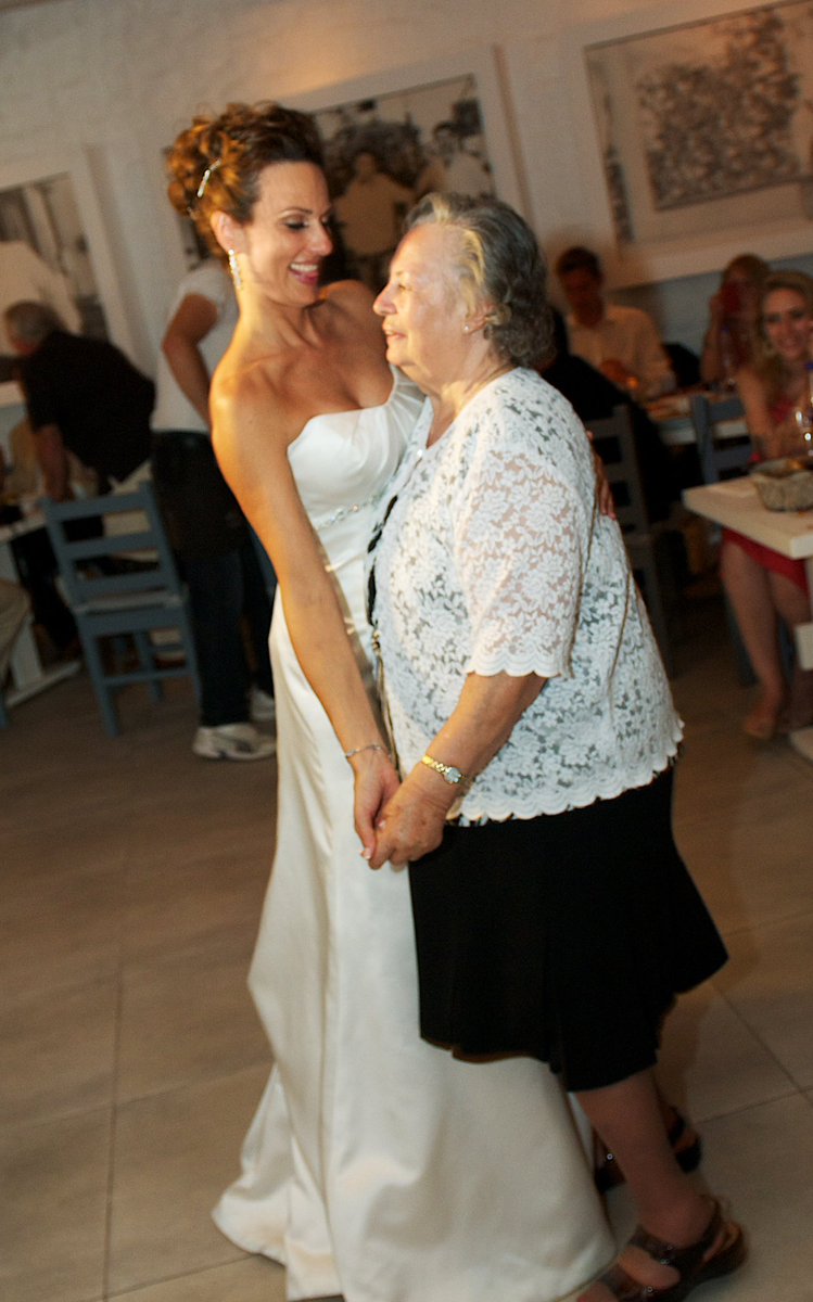 PatriciaKara's tweet photo. Happy Birthday mom! Thinking of her today and everyday! Missing her more than words can ever express. Sad that she is no longer here with us, but I will forever celebrate the woman that she was! #Badassmom #Ελευθερια https://t.co/GkUbESw3Tu