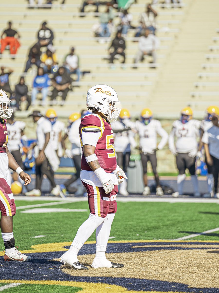 Here Is my Regular Season Film from my 11th grade season! Exited for playoffs 

hudl.com/v/2Q9NpL 
6’0 245 Defensive Tackle with an 3.3 GPA