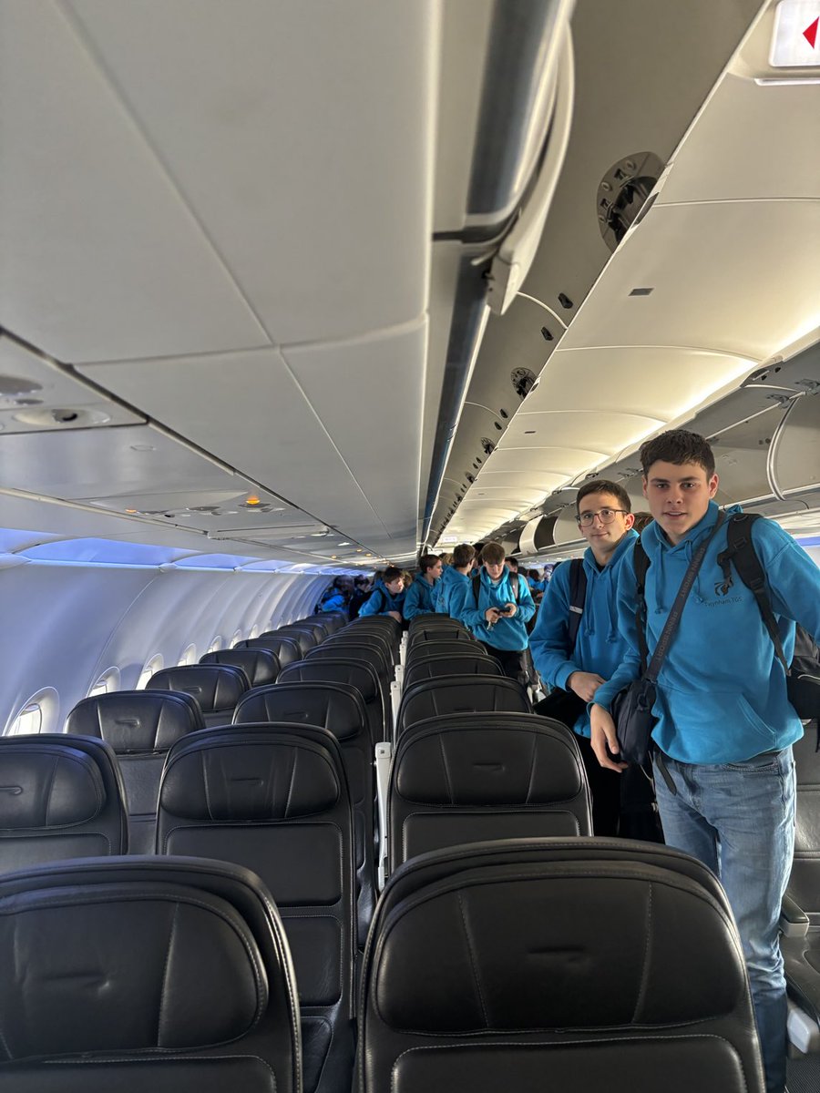 TwynhamDT tweet media