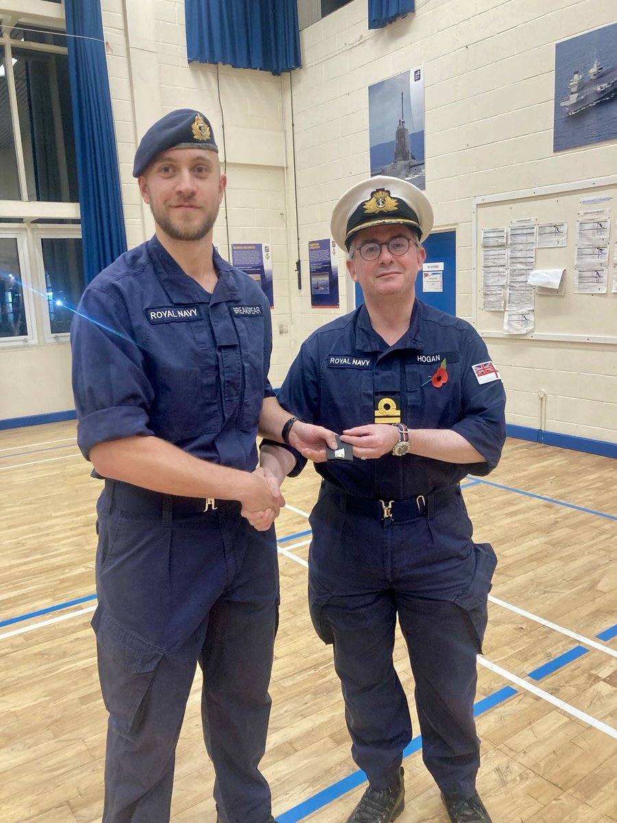 HMSForward (@hmsforward) on Twitter photo Congratulations to Surg Lt Cdr Fenton and Mid Breakspear who have recently passed out from <a href="/DartmouthBRNC/">Britannia Royal Naval College</a>.
BZ! Congratulations to Surg Lt Cdr Fenton and Mid Breakspear who have recently passed out from <a href="/DartmouthBRNC/">Britannia Royal Naval College</a>.
BZ!