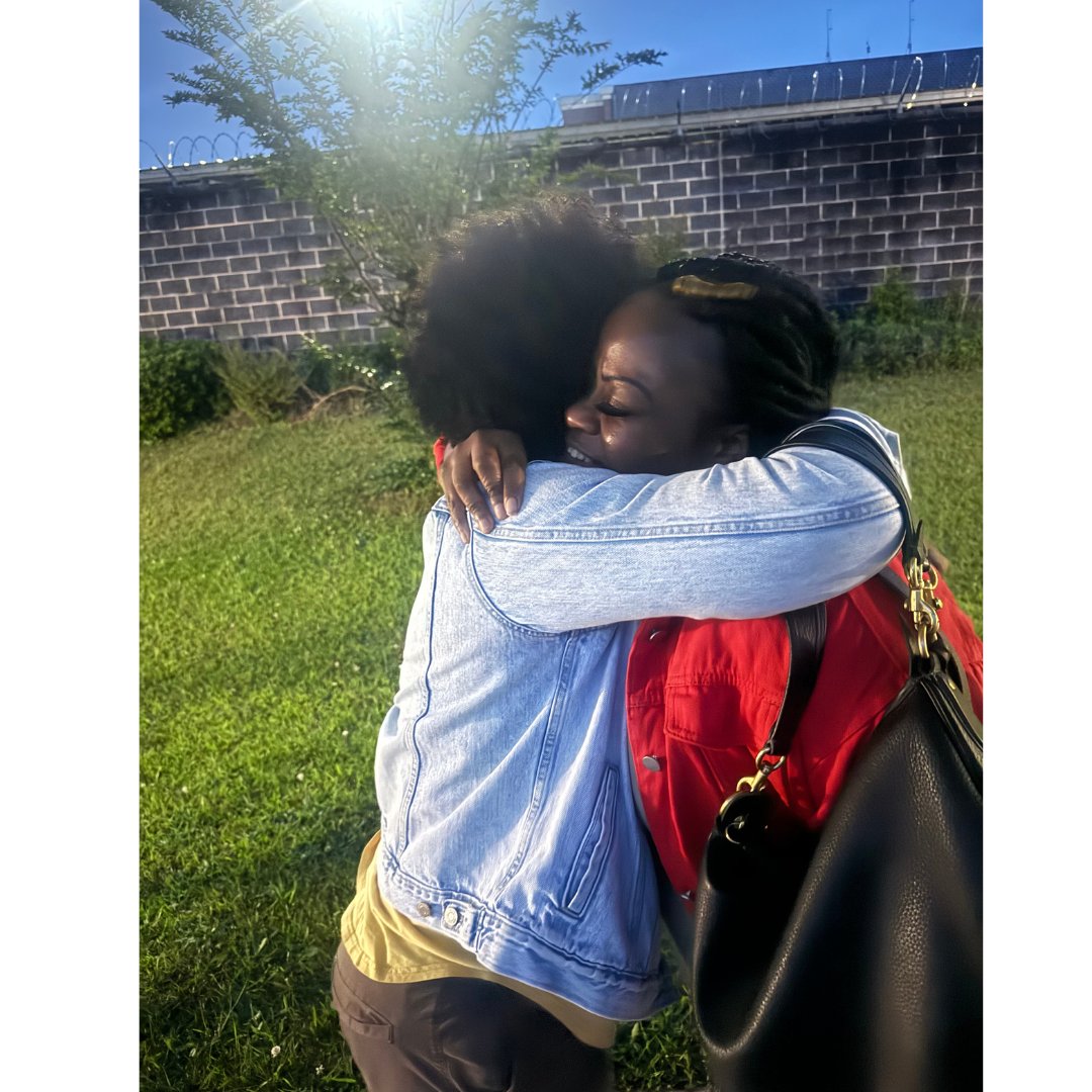 Barred Business tweet media