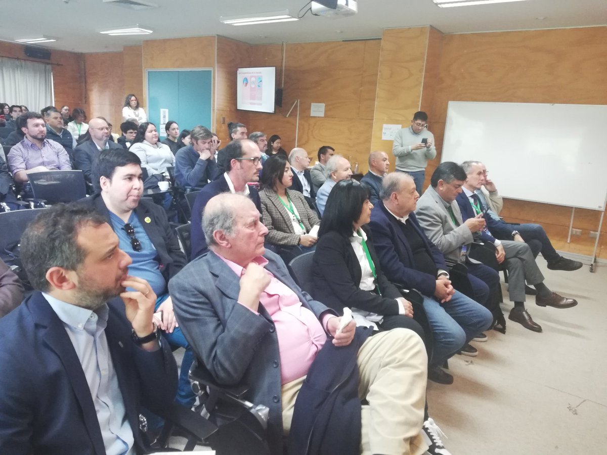 faceauach's tweet photo. Iniciamos nuestro Panel de Cooperativismo, junto a Cooperativas DEL Sur AG. en el Marco de #ENEFA #ASFAE en la @UAustraldeChile.
Sigue la transmisión en vivo en: https://t.co/RZiUIU35HA https://t.co/NZgM1Aez6N