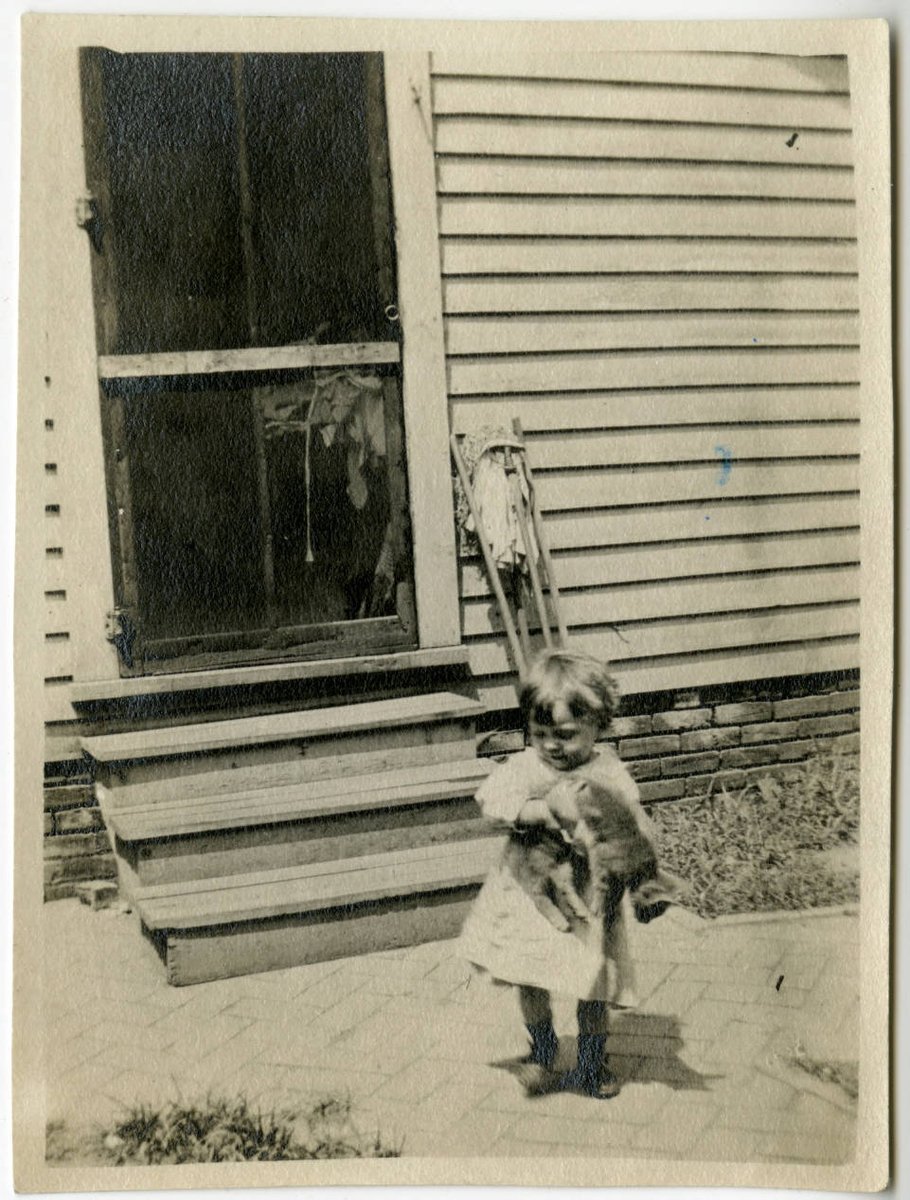 Enjoy these cats from the Indiana State Library's Digital Collections. tinyurl.com/4ktp7xer #cats #photos #Indiana
