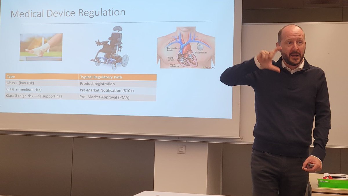 Theo Vladasel (@theovladasel) on Twitter photo In our <a href="/econ_empresaUPF/">Economia i Empresa UPF</a> joint management-microeconomics seminar, we had the pleasure of having <a href="/AlbertoGalasso/">Alberto Galasso</a> (<a href="/rotmanschool/">Rotman School</a>) discuss how medical device firms introduce fewer new products due to product liability litigation, but move towards safety. Thanks for a great talk! In our <a href="/econ_empresaUPF/">Economia i Empresa UPF</a> joint management-microeconomics seminar, we had the pleasure of having <a href="/AlbertoGalasso/">Alberto Galasso</a> (<a href="/rotmanschool/">Rotman School</a>) discuss how medical device firms introduce fewer new products due to product liability litigation, but move towards safety. Thanks for a great talk!