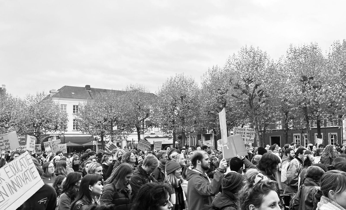 Yf Reykers (@yfreykers) on Twitter photo Today, <a href="/FasosMaastricht/">FASoS Maastricht</a> <a href="/MaastrichtU/">Maastricht University</a>, we stand together against the announced budget cuts on higher education in the Netherlands.
#stopdebezuinigingen #hogeronderwijs Today, <a href="/FasosMaastricht/">FASoS Maastricht</a> <a href="/MaastrichtU/">Maastricht University</a>, we stand together against the announced budget cuts on higher education in the Netherlands.
#stopdebezuinigingen #hogeronderwijs