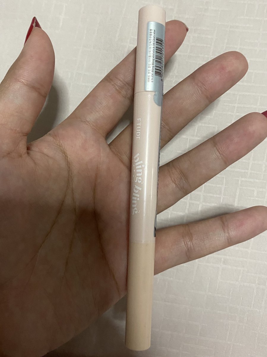 whymuay's tweet photo. ส่งต่อ ดอลลี่อาย etude bling bling idol stick no.6 glory star มือ 1 ใหม่ ยังไม่แกะ สั่งจากอฟช 200 รวมส่งค่า ⭐️👀 
พร้อมส่งให้พรุ่งนี้เลยค้าบ 🩷

#ส่งต่อคสอ #ส่งต่อเครื่องสำอาง #ส่งต่อคสอมือสอง #ส่งต่อเครื่องสําอางมือสอง #เครื่องสําอางมือสอง #คสอมือสอง #ส่งต่อคสอมือ2 https://t.co/l8J9WGN3g0