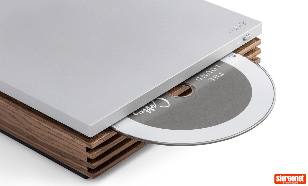 StereoNETUK's tweet photo. A classy CD drive for @ruarkaudio's 100 Series units 👉 https://t.co/ukYTyhRCdC 

#hifiaudio #hifinews #stereonet #snuk #britishbrand #britishhifi #cdplayer #cdtransport #cddrive #physicalmedia #cds #cd #cdcollection #cdcollector #digitalaudio #hifisystem #desktopaudio https://t.co/cd5RtksjUI