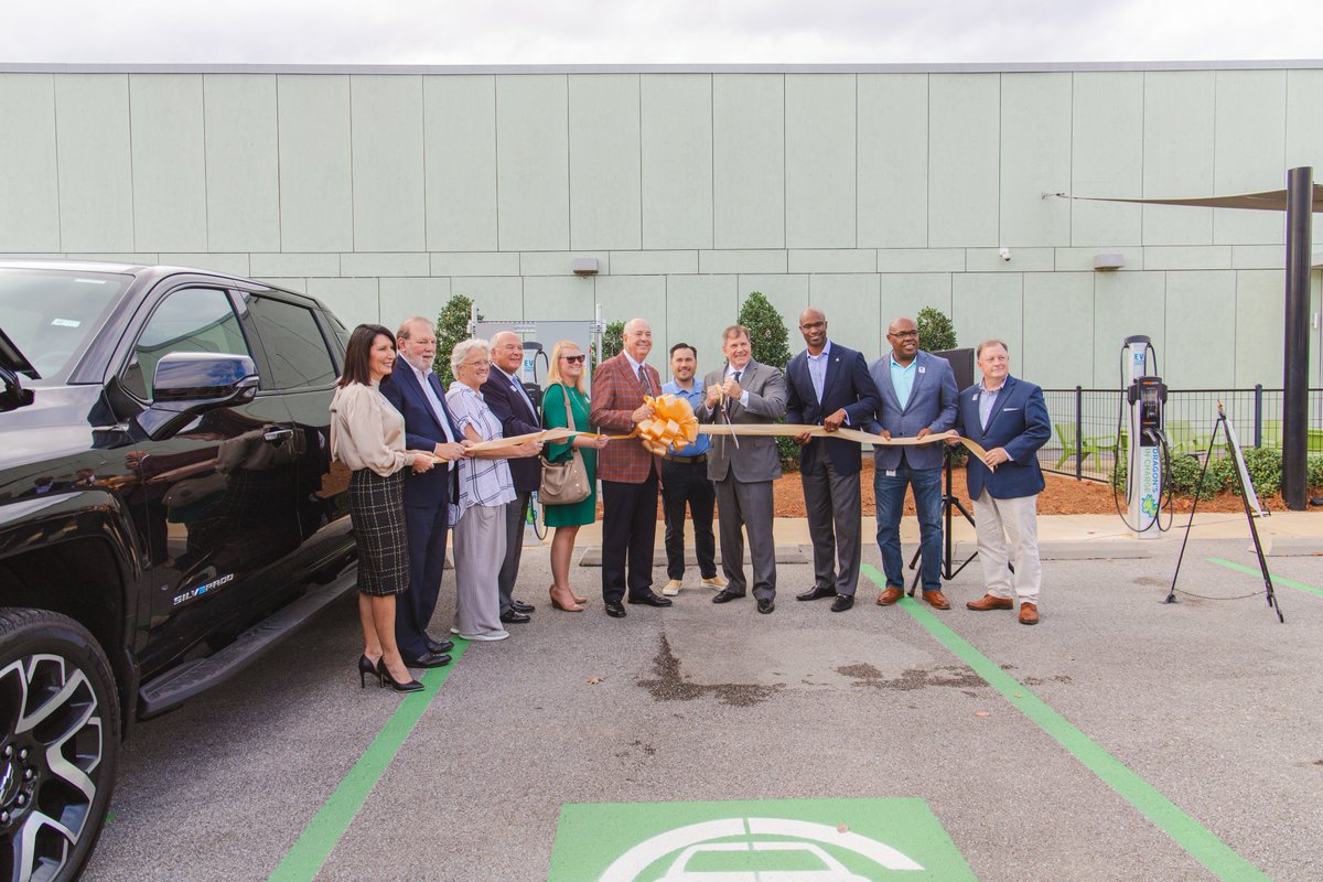 EtowahChamber's tweet photo. New state funded EV Chargers now available for use at The Venue in Gadsden. 201 George Wallace Drive Gadsden, AL 35901 https://t.co/a12RE4GT7V