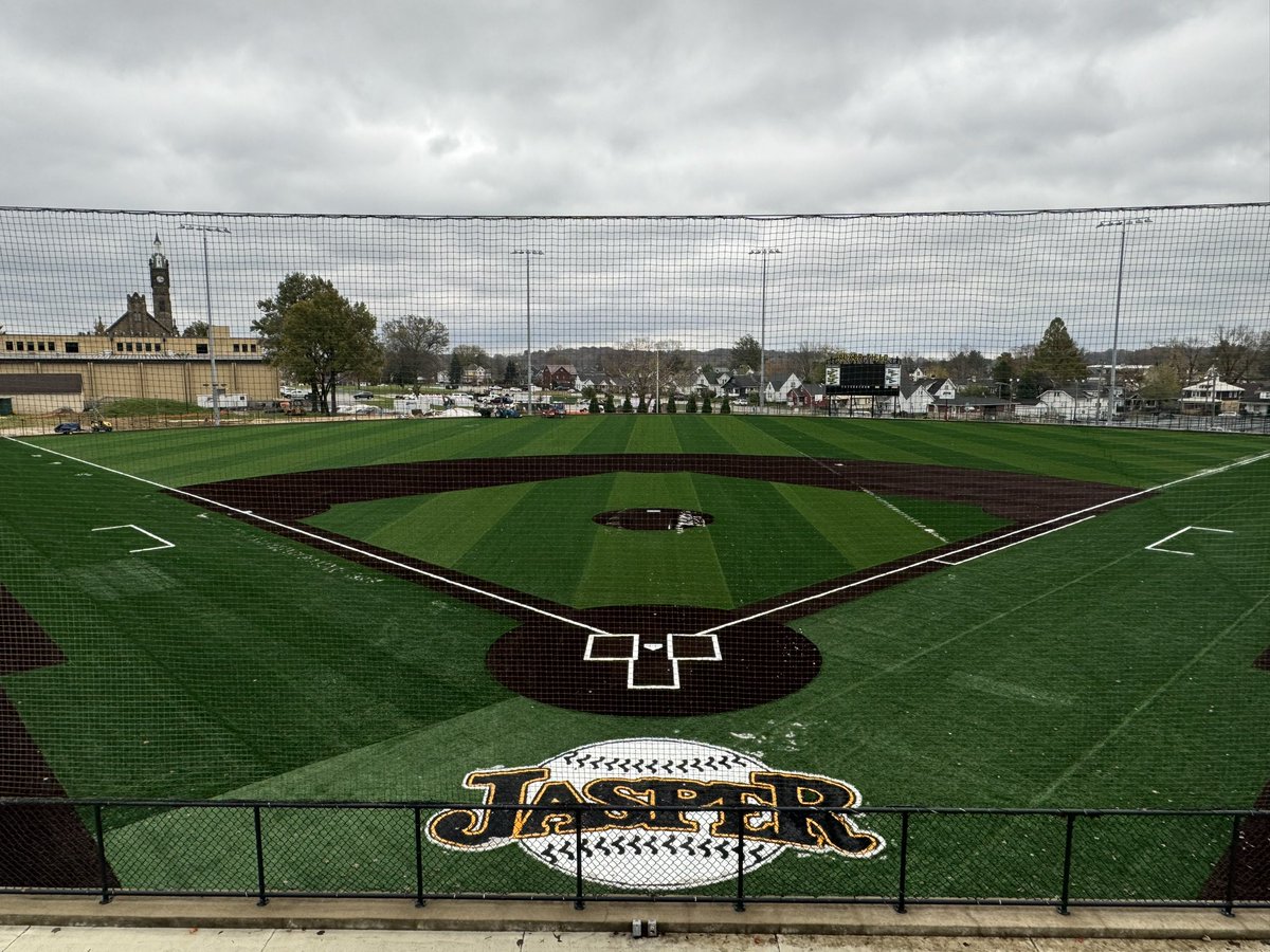 Not a bad looking high school baseball facility!!!  Really starting to come together as a ballpark now!  Go, Cats, go!!