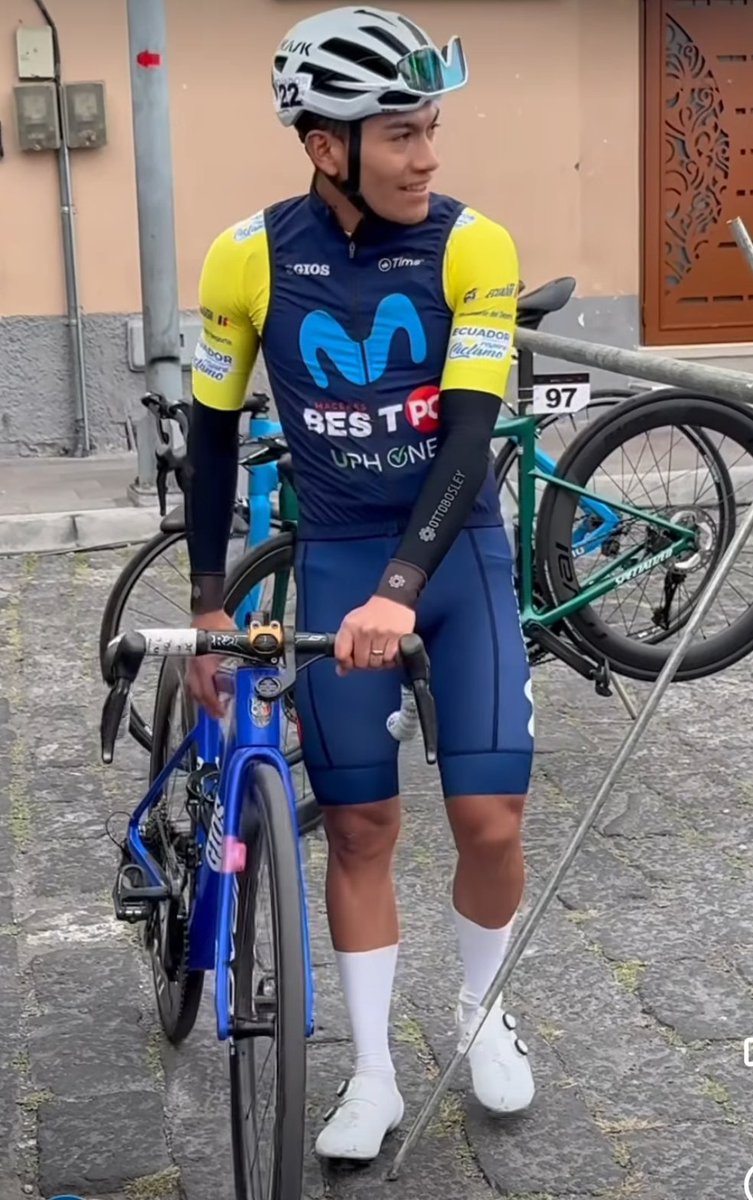 Brayan Obando 🇪🇨 y el Movistar Best PC pasan a comandar la #VueltaCiclisticaEcuador