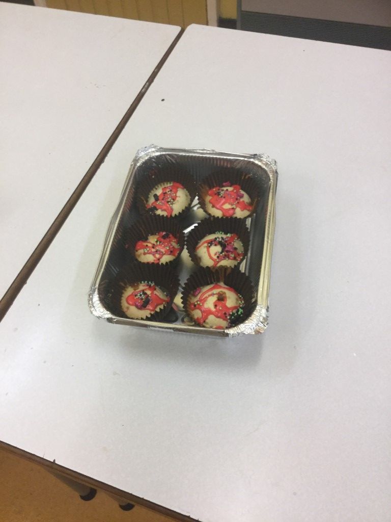 ThryberghAcad's tweet photo. 🧁 The first week back at Science Club brought us to Bonfire Night, and everyone took part in Bonfire Night themed activities!

Read the full story 👇
https://t.co/6plmsf6bC7 https://t.co/iuNfGXSblX