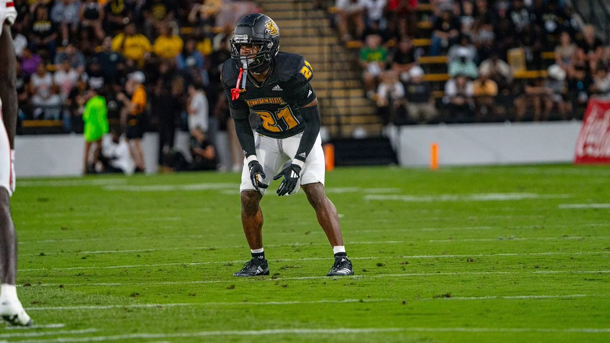 Kennesaw State cornerback JeRico Washington Jr. has entered the transfer portal, <a href="/On3sports/">On3</a> has learned. 

The former walk-on has 57 career tackles, 3 forced fumbles and 3 interceptions.

on3.com/transfer-porta…
