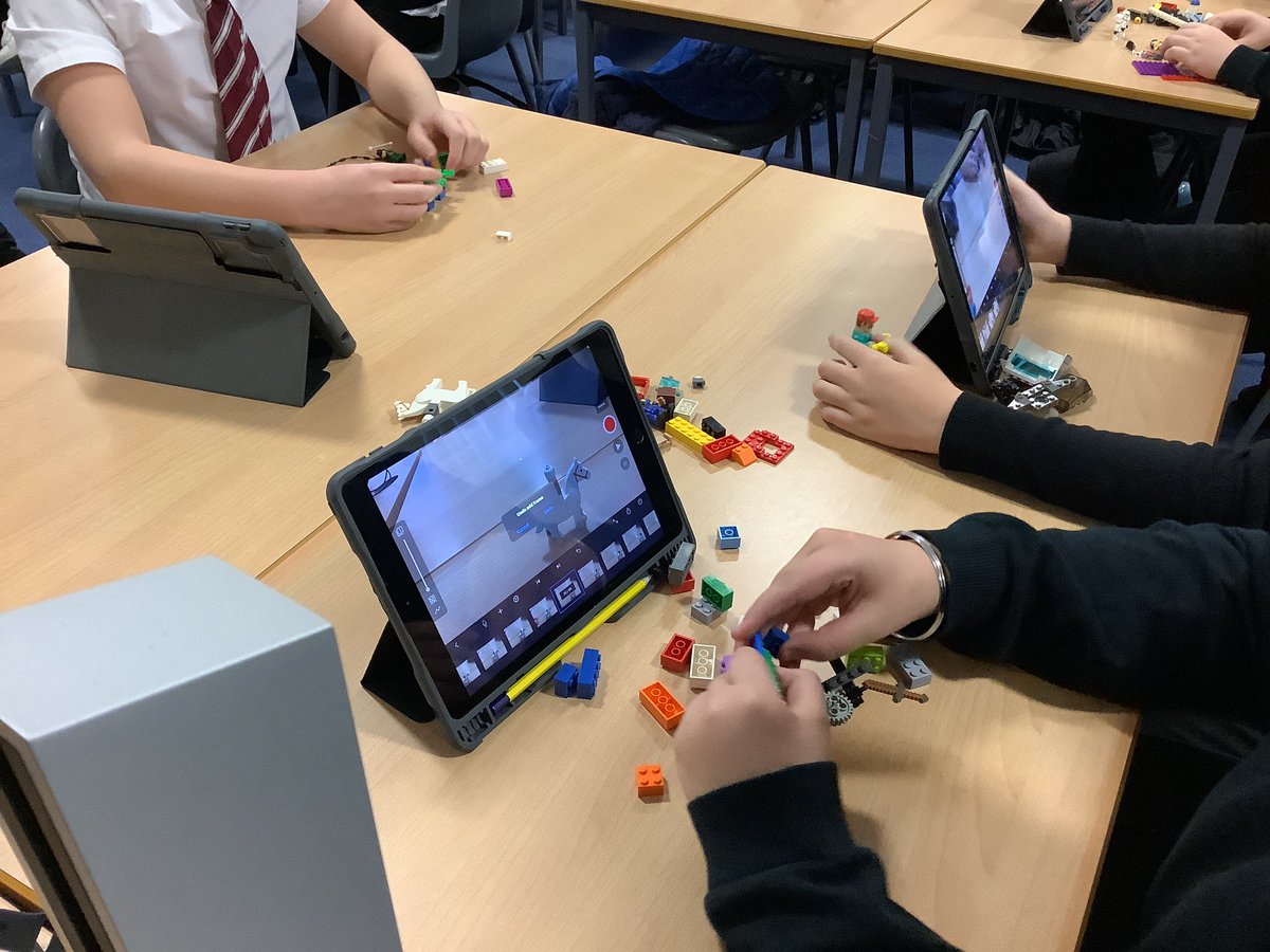 FHSComputingClub tweet media