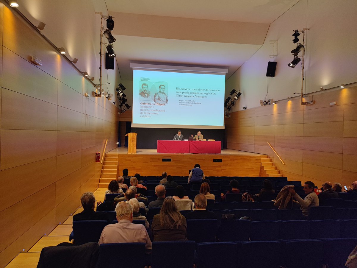 És el torn de Roger Canadell amb la ponència "Els cantares com a factor de renovació en la poesia catalana del s. XIX: Clavé, Guimerà, Verdaguer.