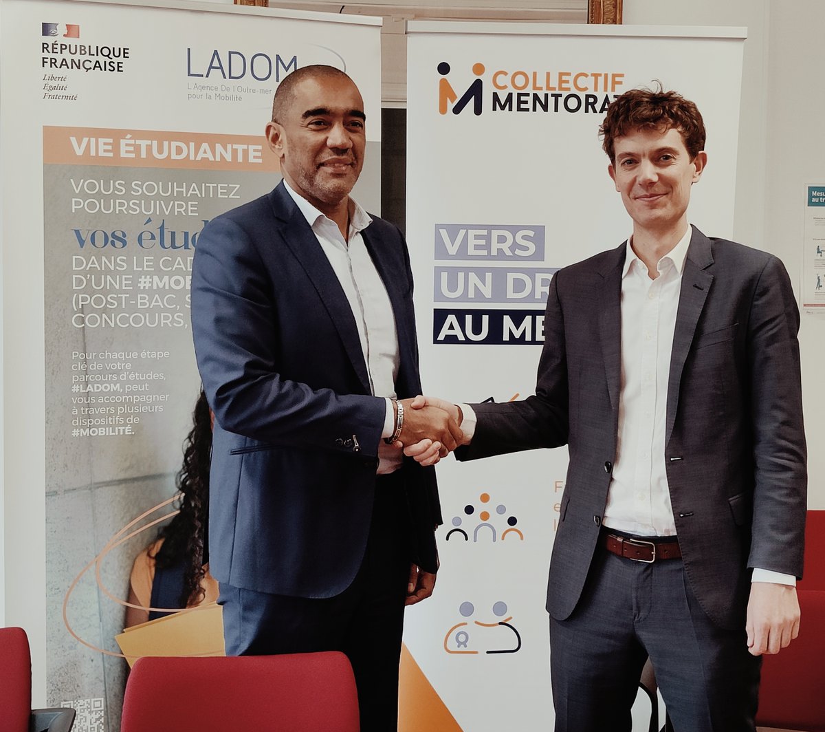 [COMMUNIQUÉ DE #PRESSE] <a href="/LadomOfficiel/">LADOM_Officiel</a> et <a href="/CollectifMentor/">Collectif Mentorat</a> signent un partenariat destiné à favoriser le #mentorat des jeunes ultramarins accompagnés par LADOM, pour leur permettre d’améliorer leurs chances de réussite dans le cadre de leurs études supérieures en #mobilité.