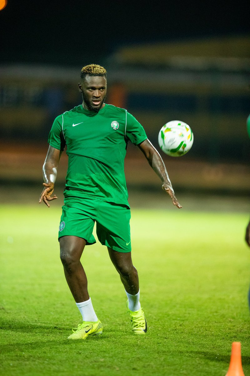 AboutFamilyTips's tweet photo. Good luck to the Banger Boy ⚽️ 

@boniface_jrn https://t.co/ywGXwn3bY3