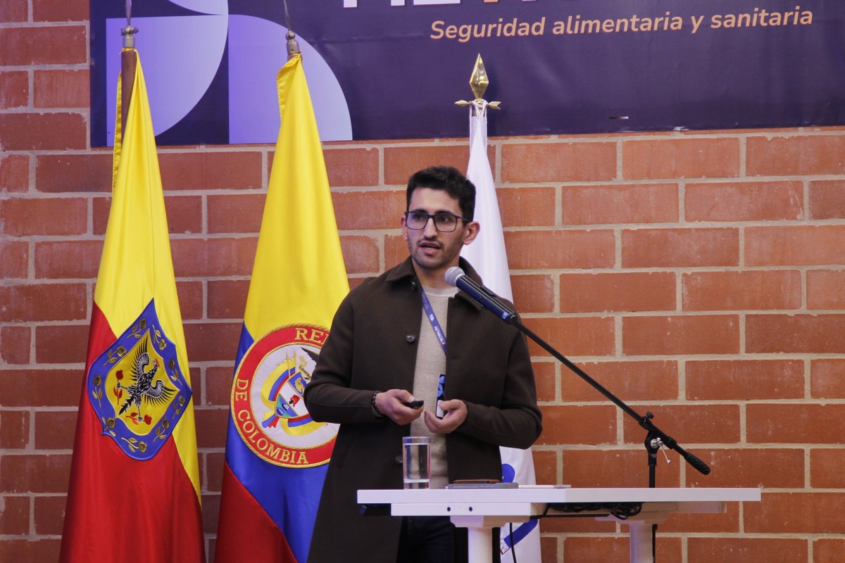 INMdeColombia's tweet photo. El @ICACOLOMBIA  expone los desafíos analíticos que enfrentan los laboratorios en Colombia para asegurar la calidad de las mediciones en #ProductosAgropecuarios destinados a la #Exportación, lo cual impacta directamente su admisibilidad en mercados internacionales. https://t.co/7hhdAT2boA