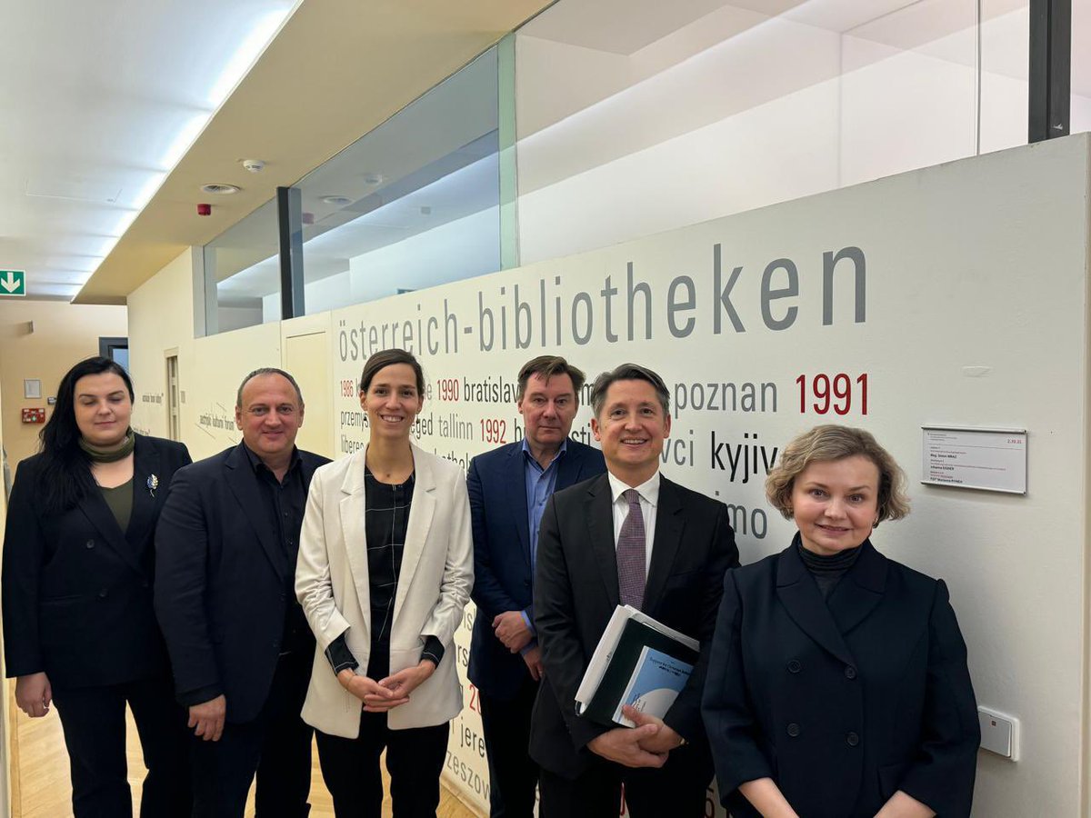 The rich and vibrant Austrian-Ukrainian relations in culture, science and education will be formalised in a new cultural agreement between Ukraine and Austria. 

Today we were pleased to welcome the Deputy Director General - International
Cooperation Directorate, Head of the