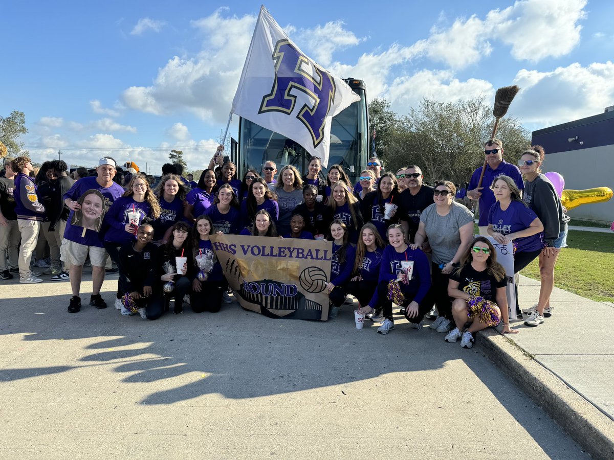 HahnvilleVB's tweet photo. DOME BOUND! Lets GEAUX! 💪🏐🐅 #statequarterfinals https://t.co/5OBlHEq7i2