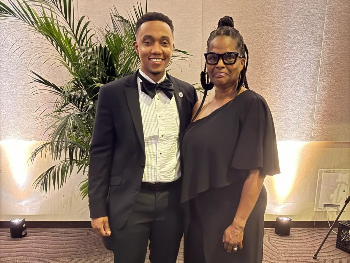 On October 24, former AHEC Scholar Michael Walker (left) and MWCHC's AHEC Scholar Coordinator Rosalind Drummond (right) attended the Meharry Medical College Circle of Friends events. Michael provided remarks about his experience as a Student Spotlight Alumni during the event.