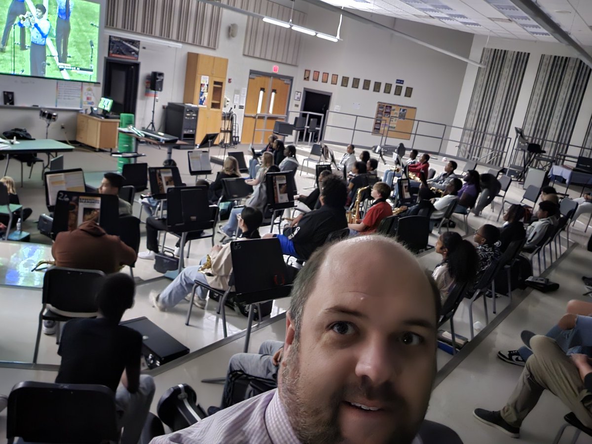 Mr Renaud (@chcprinc_renaud) on Twitter photo Love when our students support each other. Today that meant taking a few moments and having a <a href="/Giantbands/">Giantbands</a> watch party for our band students. It was was an early day for our performers but they did an awesome job at BOA prelims! <a href="/squire16/">Sandra Squire</a> #wearewayne #GiantPride Love when our students support each other. Today that meant taking a few moments and having a <a href="/Giantbands/">Giantbands</a> watch party for our band students. It was was an early day for our performers but they did an awesome job at BOA prelims! <a href="/squire16/">Sandra Squire</a> #wearewayne #GiantPride