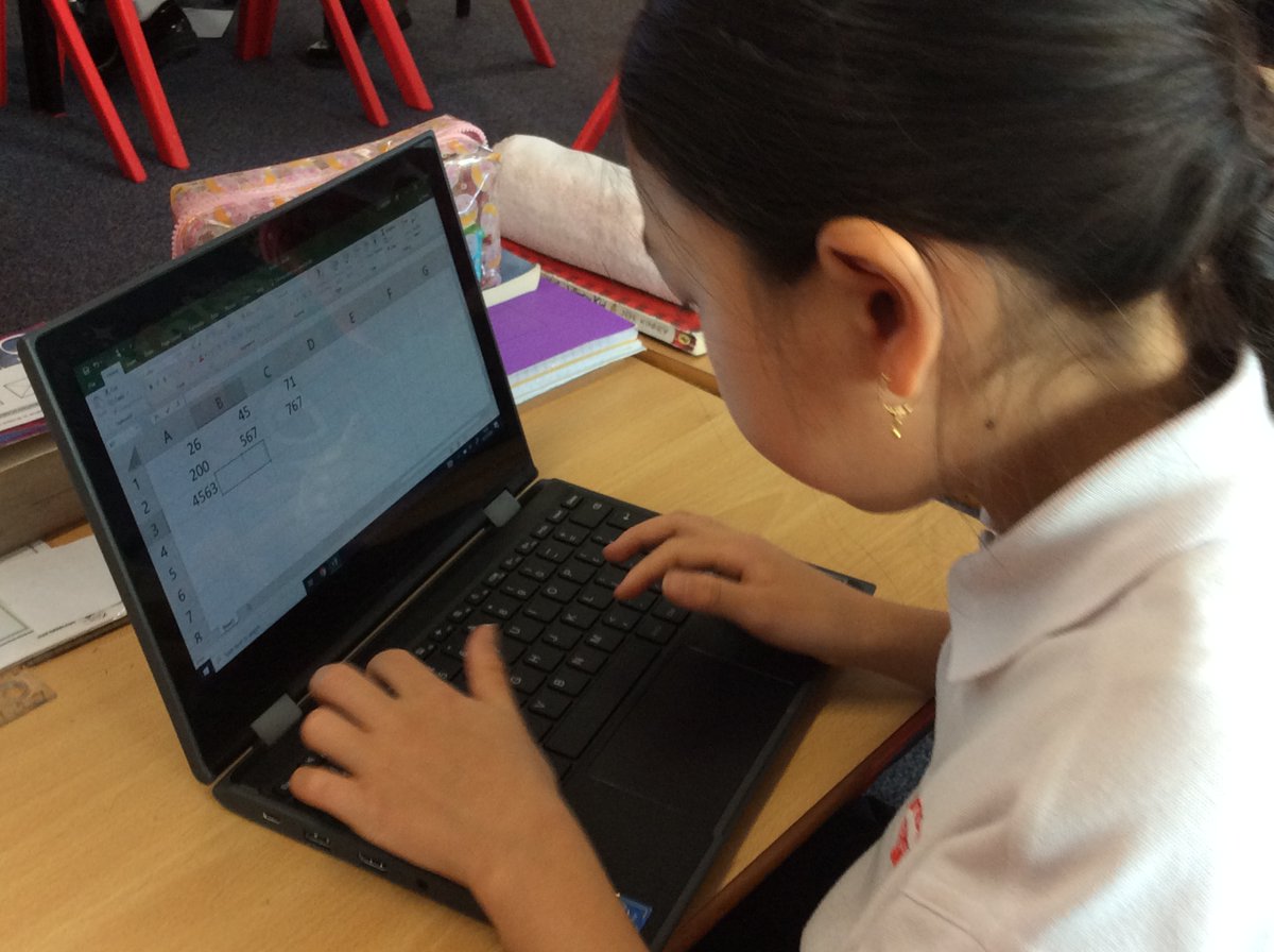bishoptonprim's tweet image. Year 6 have started using spreadsheets and basic data formulae #bishoptonyear6 #bishoptoncomputing
