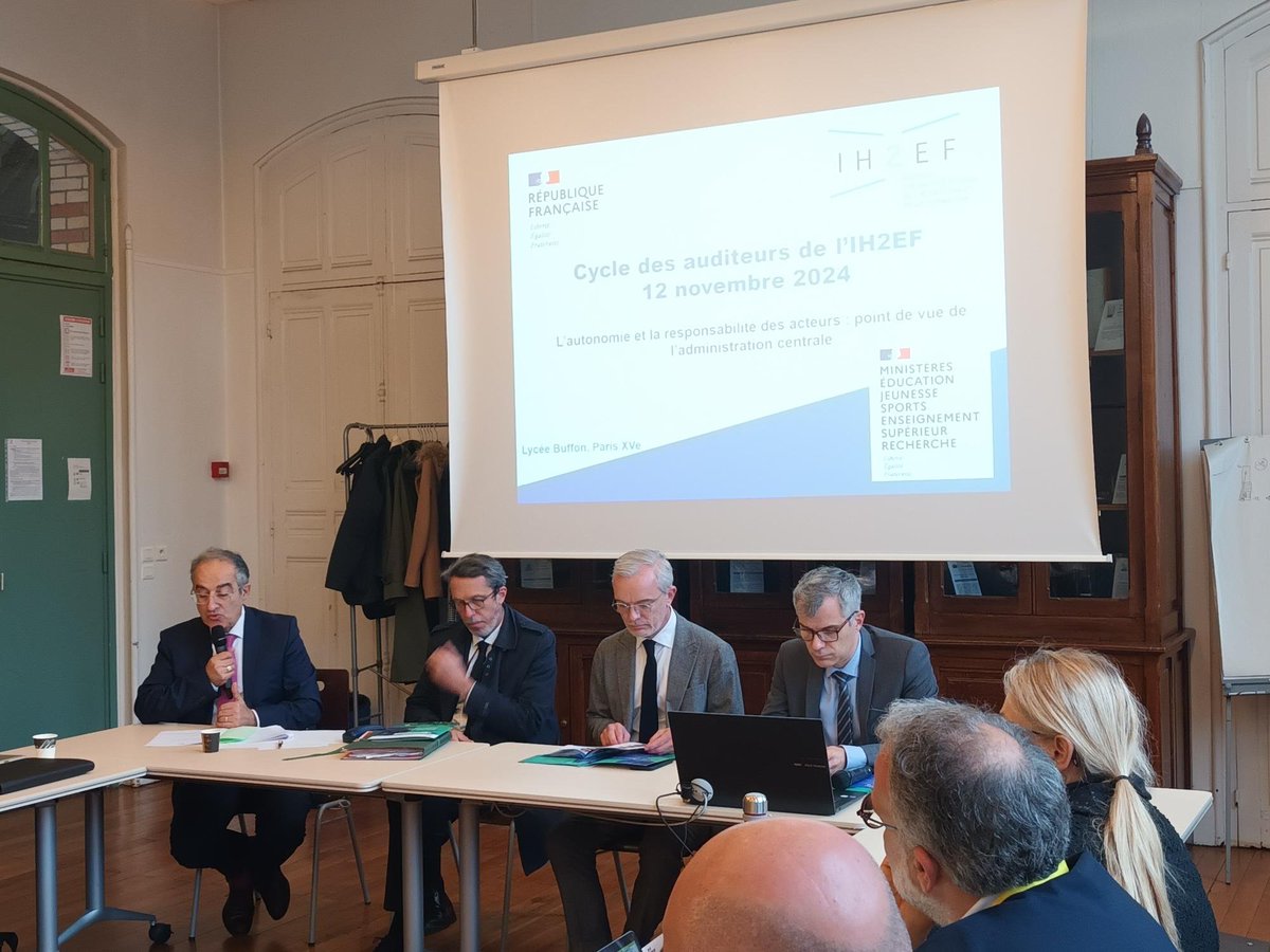 Ih2ef's tweet photo. #CycleIH2EF session 3 à Paris : poursuite des travaux des auditeurs et auditrices
💬Après une première approche de terrain autour de l'#autonomie et la #responsabilité des cadres éducatifs, c'est au tour de l'administration centrale et d'institutions nationales de livrer leur regard sur ce sujet