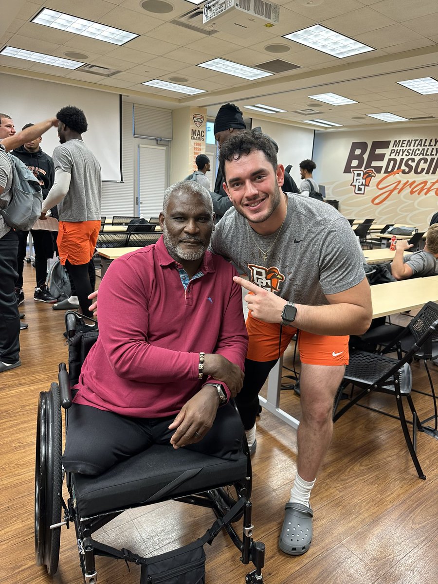 Blane Cleaver (@blane_cleaver) on Twitter photo It was a pleasure getting back together with Colonel Gadson, a true brother in arms. The bloodline that runs from Army West Point and the relationships you make will last a lifetime. Thank you for spending time with us <a href="/BG_Football/">BGSU Football</a>. <a href="/CoachLoefflerBG/">Scot Loeffler</a> <a href="/MikeViti/">Mike Viti</a> <a href="/ArmyWP_Football/">Army Football</a> It was a pleasure getting back together with Colonel Gadson, a true brother in arms. The bloodline that runs from Army West Point and the relationships you make will last a lifetime. Thank you for spending time with us <a href="/BG_Football/">BGSU Football</a>. <a href="/CoachLoefflerBG/">Scot Loeffler</a> <a href="/MikeViti/">Mike Viti</a> <a href="/ArmyWP_Football/">Army Football</a>