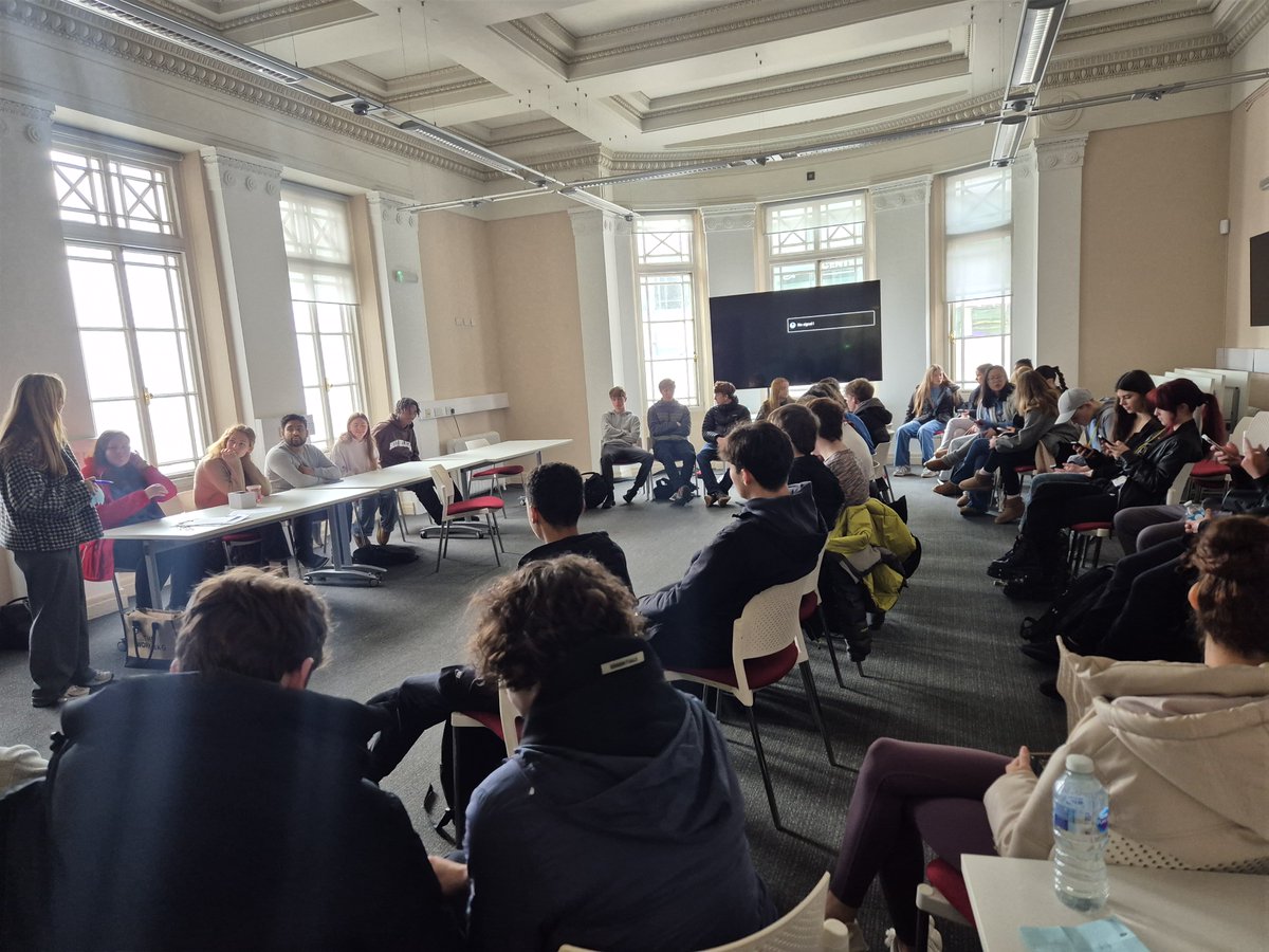 Calderstones School (@caldiesschool) on Twitter photo Huge thank you to Ellie Cassidy, all student advocates, & to <a href="/LivUni/">University of Liverpool</a> for providing such a fantastic experience for 36 of our sixth form students👩🎓
#sixthform #dayinthelife #highereducation #uniofliverpool #caldiesschool #unilife #unistudent #university #wideningparticipation Huge thank you to Ellie Cassidy, all student advocates, & to <a href="/LivUni/">University of Liverpool</a> for providing such a fantastic experience for 36 of our sixth form students👩🎓
#sixthform #dayinthelife #highereducation #uniofliverpool #caldiesschool #unilife #unistudent #university #wideningparticipation