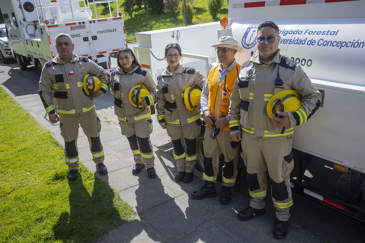 CampusNaturalezaUdeC (@campusnaturalez) on Twitter photo 🔥 La <a href="/udeconcepcion/">Universidad de Concepción</a> presentó su Plan de Acción y Prevención de Incendios para este verano. Con 29 medidas clave, incluye la reactivación de la brigada forestal, monitoreo con IA, reducción de vegetación con brigada caprina y más.
#PrevenirEsProteger 🔥 La <a href="/udeconcepcion/">Universidad de Concepción</a> presentó su Plan de Acción y Prevención de Incendios para este verano. Con 29 medidas clave, incluye la reactivación de la brigada forestal, monitoreo con IA, reducción de vegetación con brigada caprina y más.
#PrevenirEsProteger