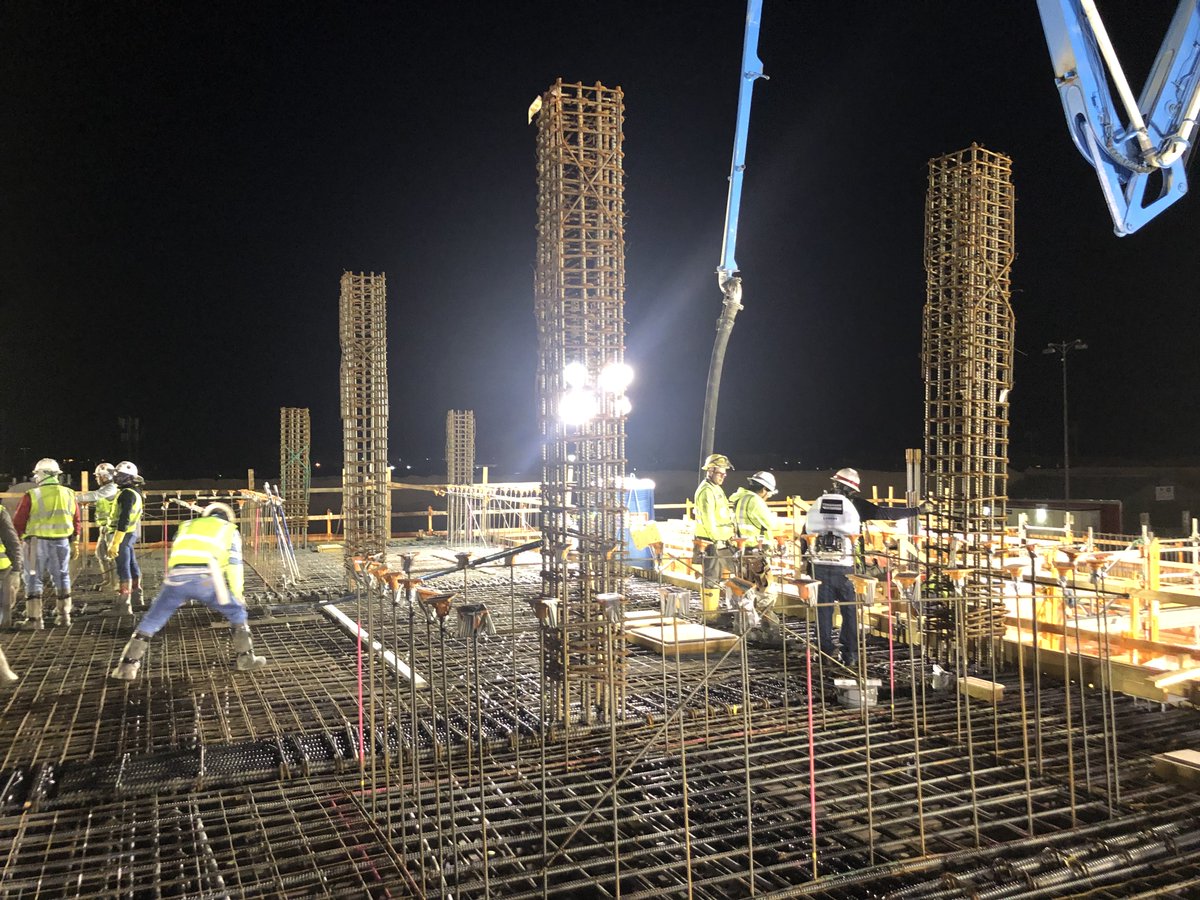 PCLConstruction's tweet image. 📣 #ProjectMilestone: The @Sundt &amp;amp; PCL JV team on the @SLCPU's Water Reclamation Facility has hit 1.5 million work hours, reshaping the city's infrastructure! 💧

This milestone highlights how our integrated teams, driven by shared values, operate as one. 👏

#SustainableWater