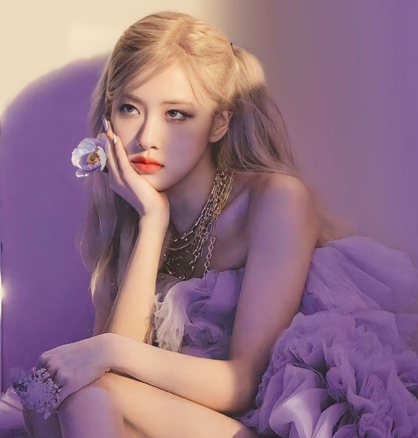 AboutMusicYT's tweet image. Rosé confirms new song titles from her solo debut album, 'rosie'.

Number One Girl
Game Boy
Toxic Till The End
Not The Same
APT
3AM