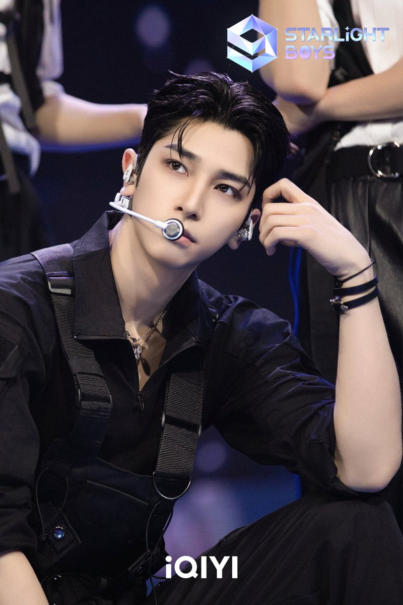 Starlight_Boys_'s tweet photo. Stage stills of iQIYI's Starlight Boys HAN GYUL, HONG SUNG MIN, LINGQI's first public performance are here! See you tonight at 21:00(KST)!

한결, 홍성민, 링치의 첫 번째 무대 공연 사진 공개🔥
오늘 밤 9시(한국 시간)에 꼭 만나요🫶🏻
#아이치이 국제판 <스타라이트 보이즈>

#iQIYI #StarlightBoys #스타라이트보이즈 #星光闪耀的少年