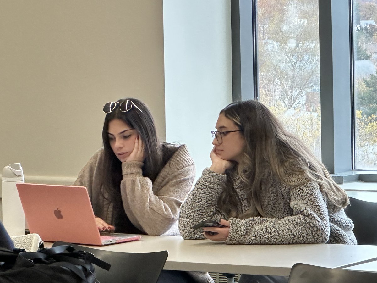 stjohnsartssci's tweet image. Thanks to all who joined our first Grad School Workshop! Next up: Components of the Application on Nov 21, 1:50 PM, DAC 209. Register: bit.ly/3NK1wV9.

#GraduateSchool #CollegeLife #Applying #LiberalArts #Science #Masters #Doctoral