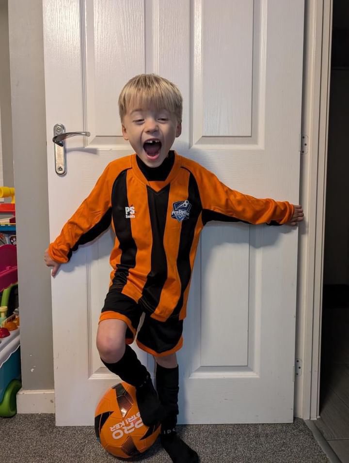 ProStrikeEvents's tweet photo. Well done to our Halloween give away winner!🥳

#giveawaywinner #ProStrikeEvents #fundraisingfun https://t.co/yCaNqEKC5m