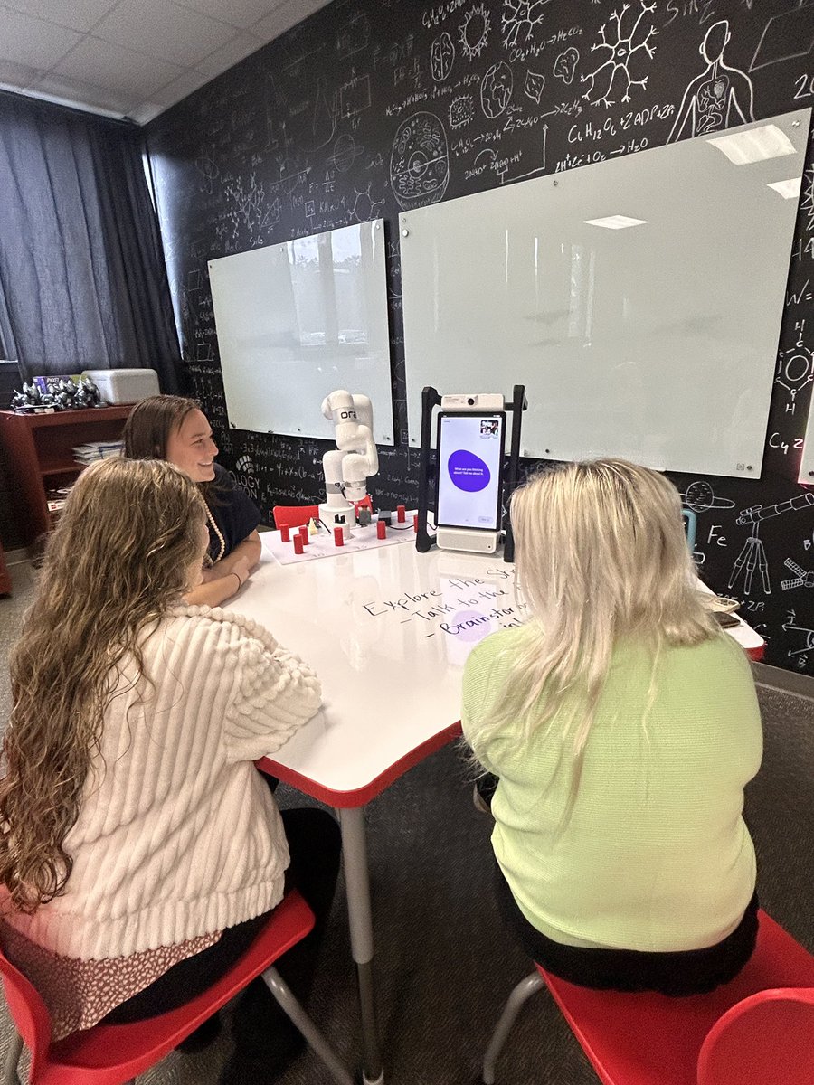 AndreaATimR6's tweet photo. I had so much fun introducing @JSU_SoE preservice teachers to @MirrorTalkAI π They were AMAZED!!!!!! So glad to plant that seed of being a #ReflectiveEducator early in their journey. @ATIMPD02 @ALSDEEdTech https://t.co/ywHfXfUuYN