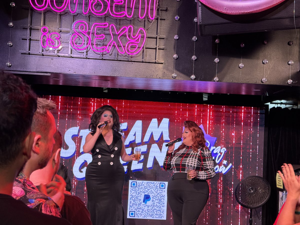 iamchristv13's tweet photo. @STREAMQUEENSnet Drag Show 2024 SD https://t.co/nueNBMtkkw