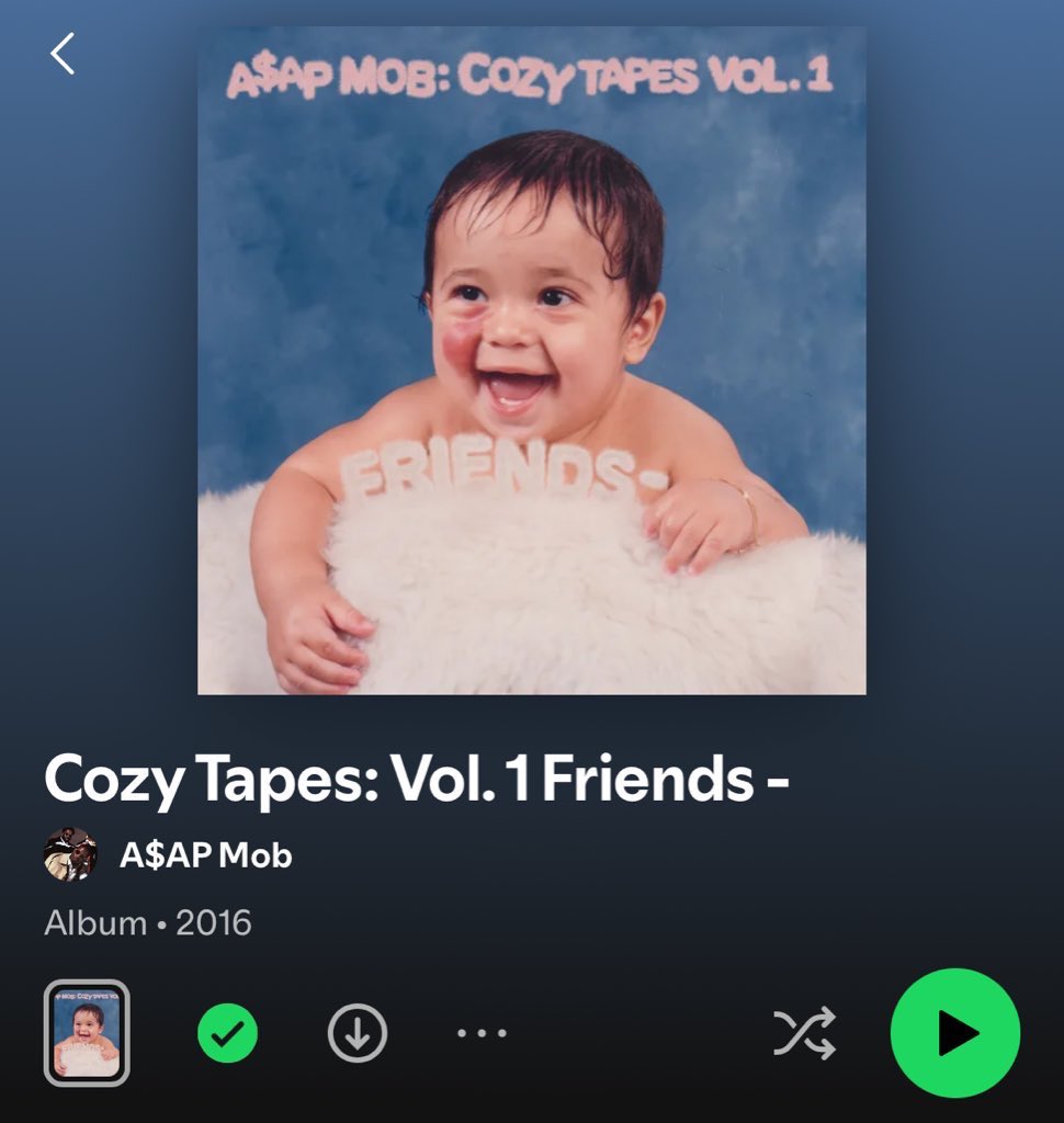 King Wow tweet media